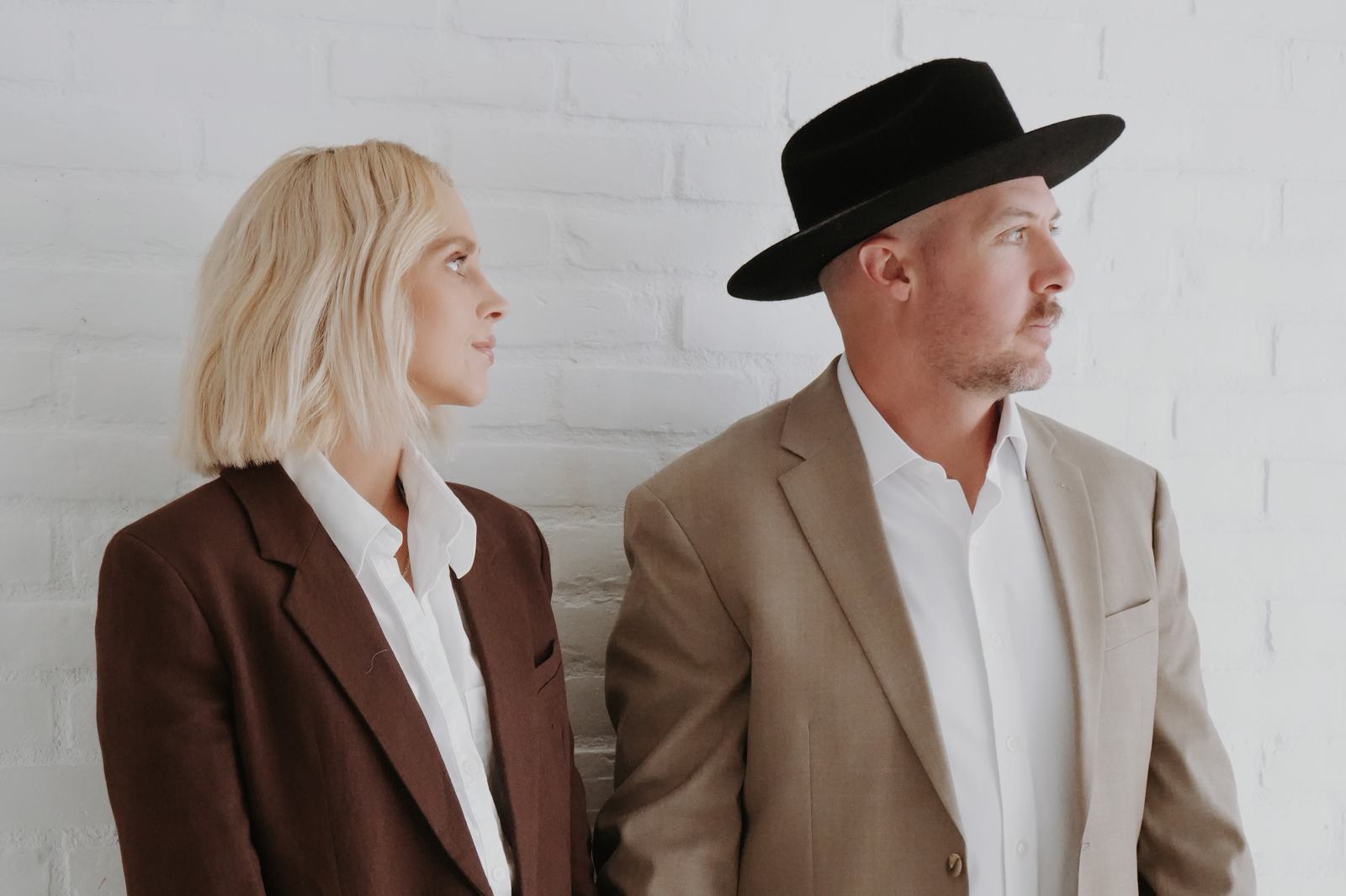 Mitch and Kellie Wahl standing together